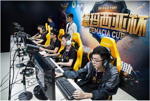 默契配合以 默契配合以