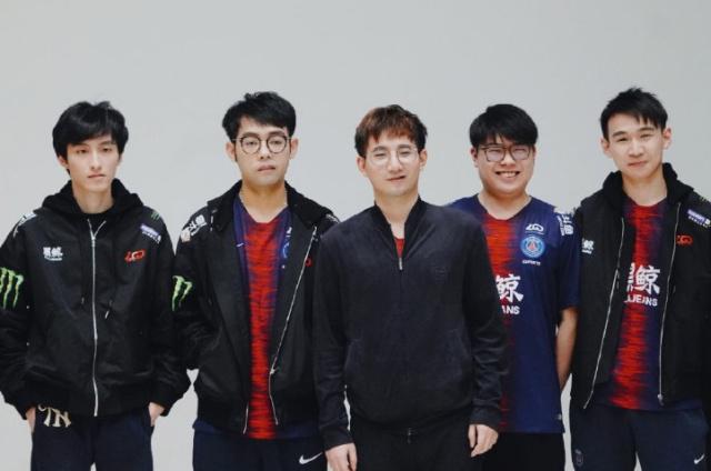 从这两场截 从这两场截