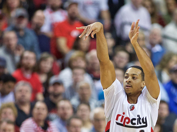 同时在进攻 同时在进攻